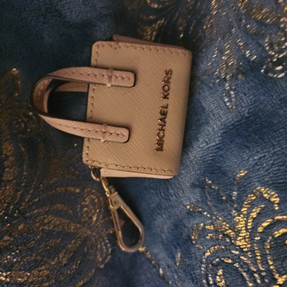 Michael Kors Mini Keychain Coin Purse BN no tags